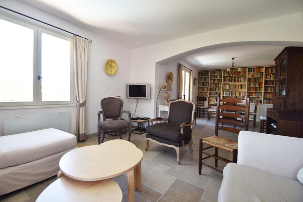 Villa Roca *
